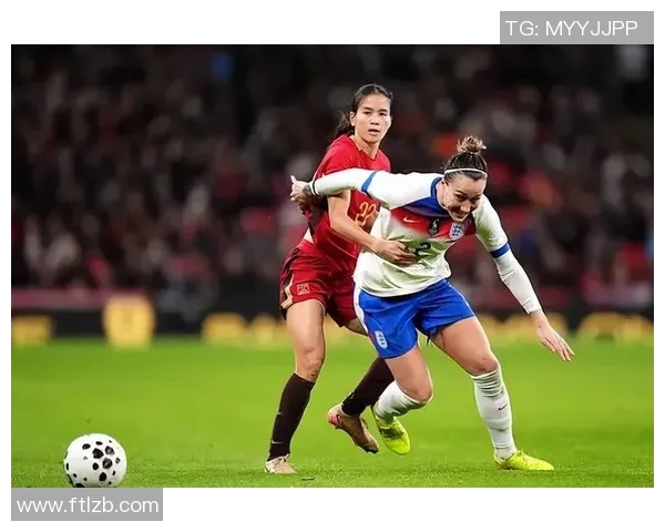 足球明星热评中国观众热情与支持展现独特魅力与文化底蕴